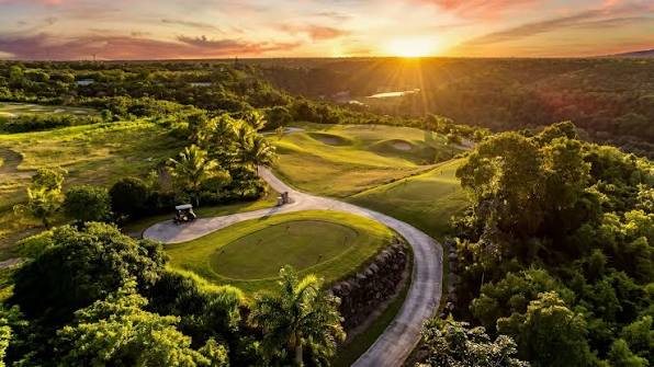 La Estancia golf course at sunset