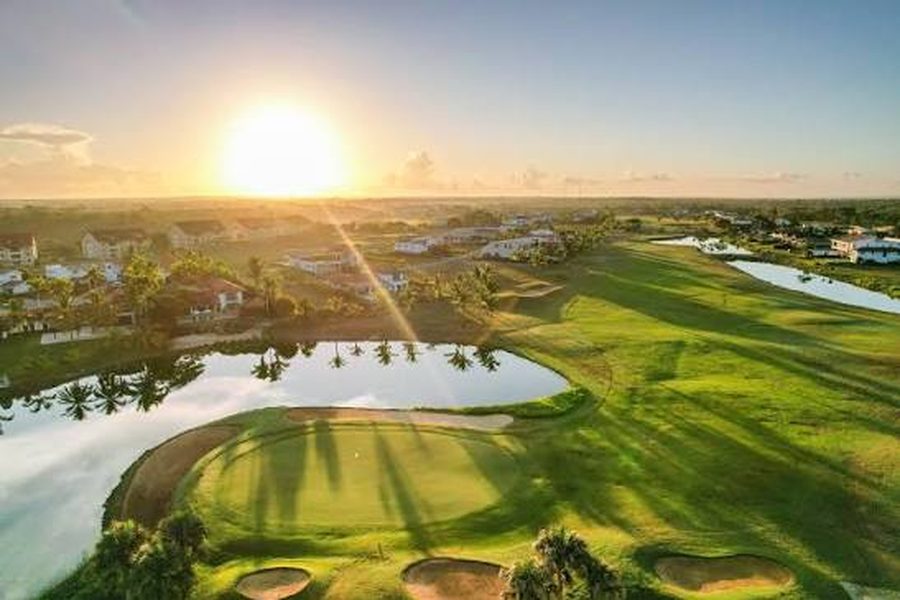 La Estancia golf community